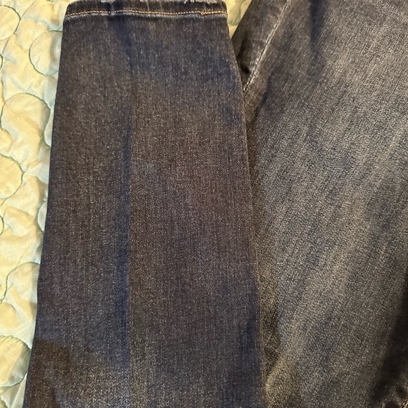 Express - Picture 8 of 8